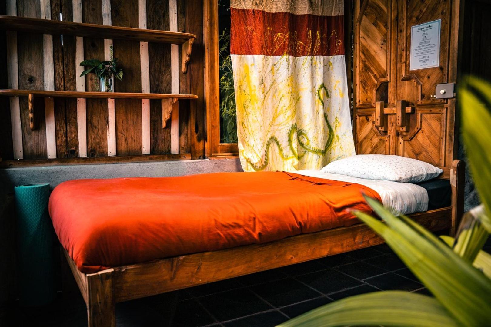 Eagle'S Nest Atitlan Hotel San Marcos La Laguna Room photo